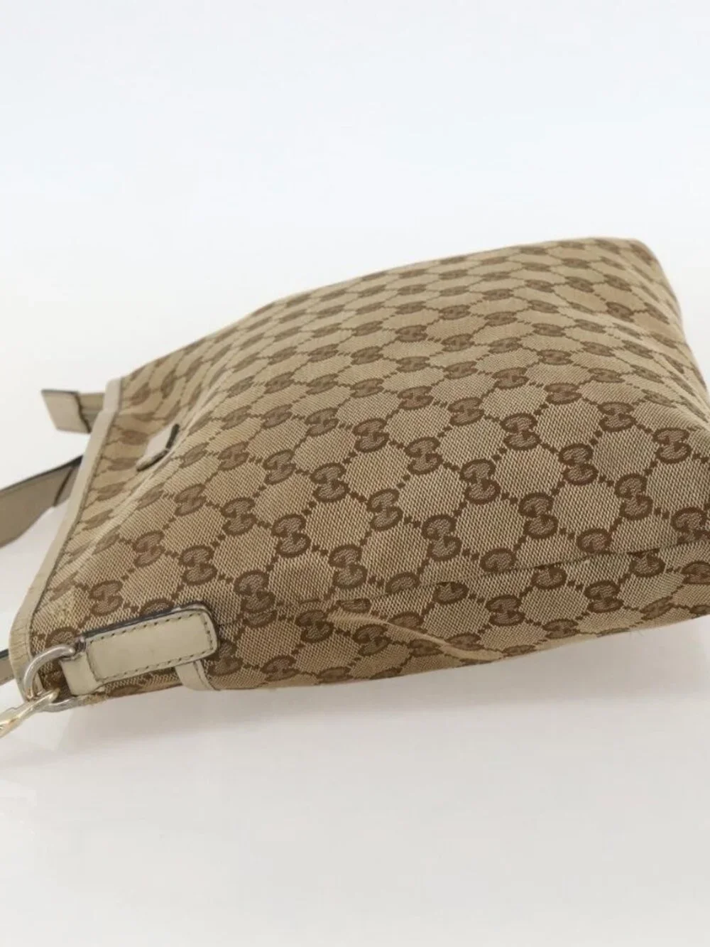 GUCCI GG Canvas Shoulder Bag Beige Gold 388924 Auth 175206
